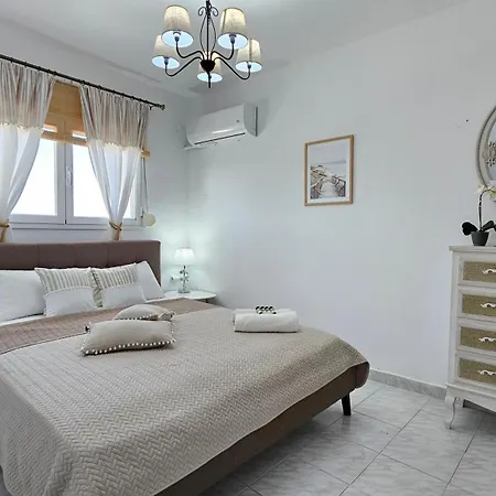 Vista Del Mar Apartamento Tripití