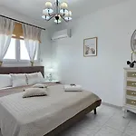 Vista Del Mar Apartmán Tripití