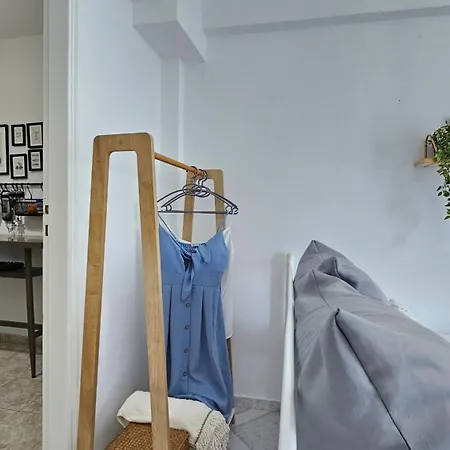 Vista Del Mar * Tripiti